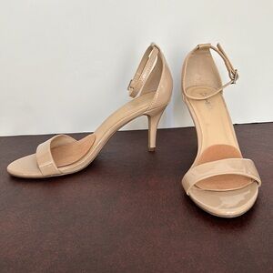 Y Not? Nude Paisley High Heels w/ Ankle Strap Silver Tone Buckle Size 8M